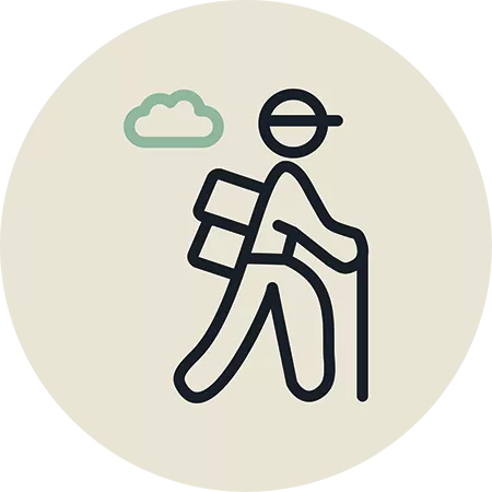 Aktiv-Urlaub an der Nordsee: zu Fuß entlang der Deiche, wandern, spazieren gehen Aktiv-Urlaub an der Nordsee: zu Fuß entlang der Deiche, wandern, spazieren gehen
